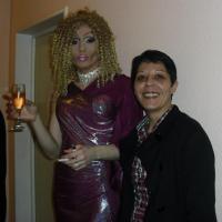 Avec Nirvana Queen